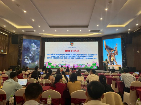 Hội thảo về nghiệp vụ kiểm tra, rà soát, hệ thống hóa văn bản quy phạm pháp luật và dự thảo Pháp lệnh sửa đổi, bổ sung một số điều của Pháp lệnh Hợp nhất văn bản quy phạm pháp luật